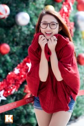 Mách bạn 25 concept chụp hình đẹp bên cây thông noel cùng Hotgirrl